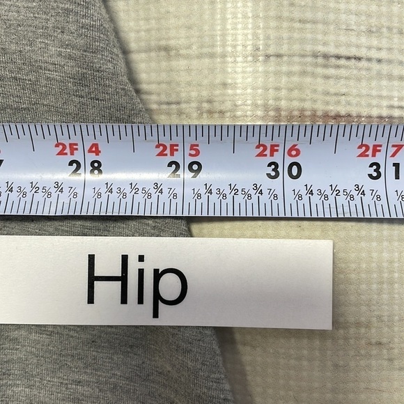 Agnes & Dora Dress NWT T-Shirt Bell Sleeves Gray Round Neck Pockets Size Medium - Picture 12 of 14